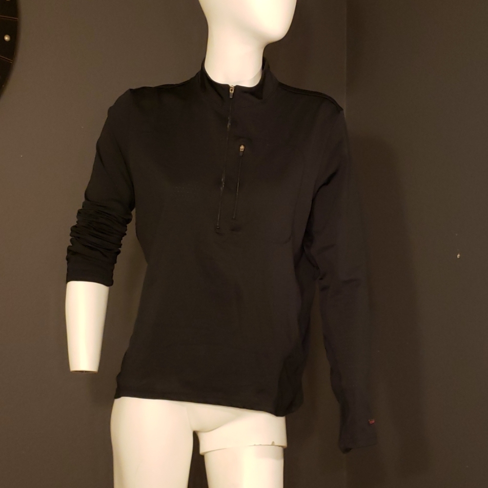 Black breathable shirt